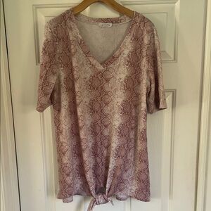 Reptile print top